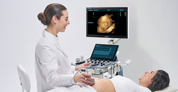 Pregnant woman under 4D ultrasound